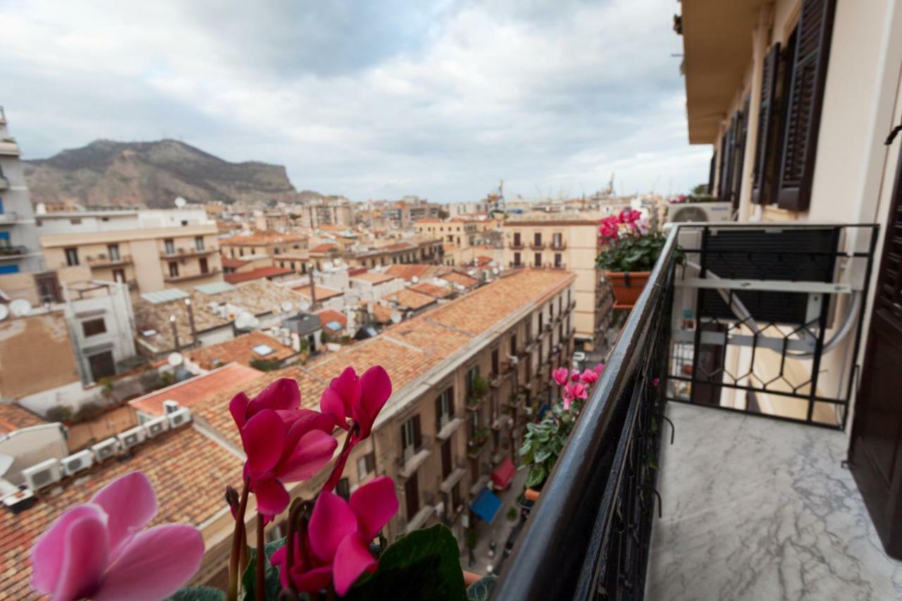 Luxury Apartment * Immo'S House* Palermo Bagian luar foto