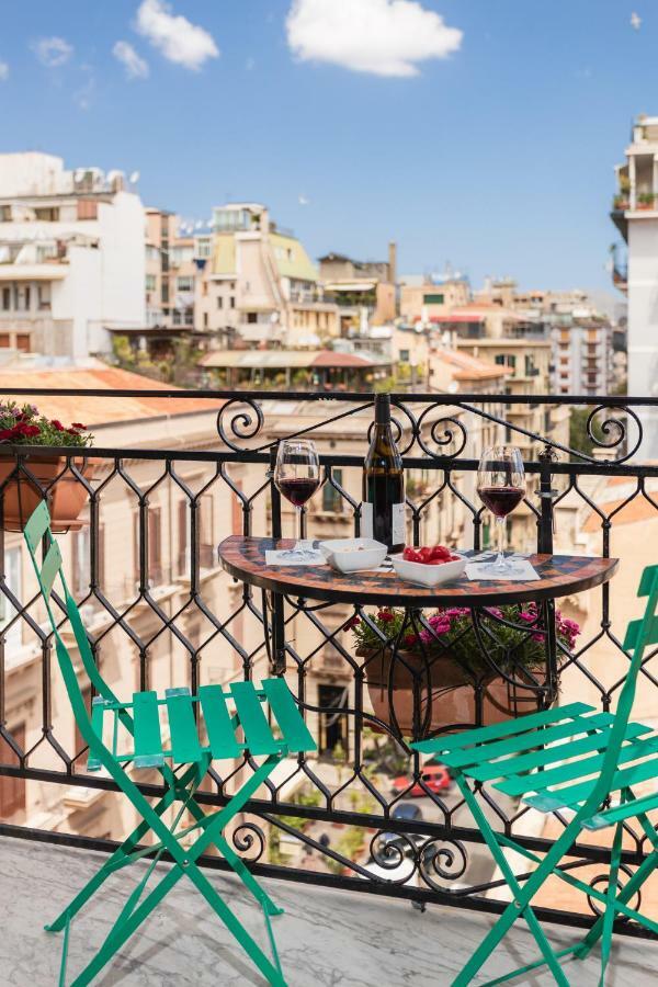Luxury Apartment * Immo'S House* Palermo Bagian luar foto